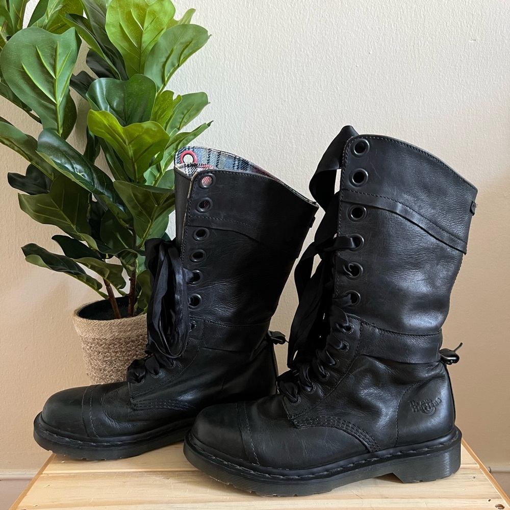 Dr. Martens Triumph Ribbon Lace Up Leather Grunge High Moro Boot